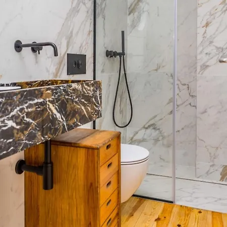 Ultra Chic Santa Catarina Apartment Lisbon
